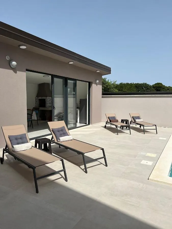 Villa Vida, Medulin - Bazen I Jacuzzi Croatia